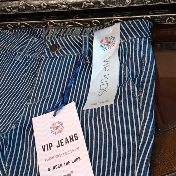 VIP Jeans - Picture 4 of 5